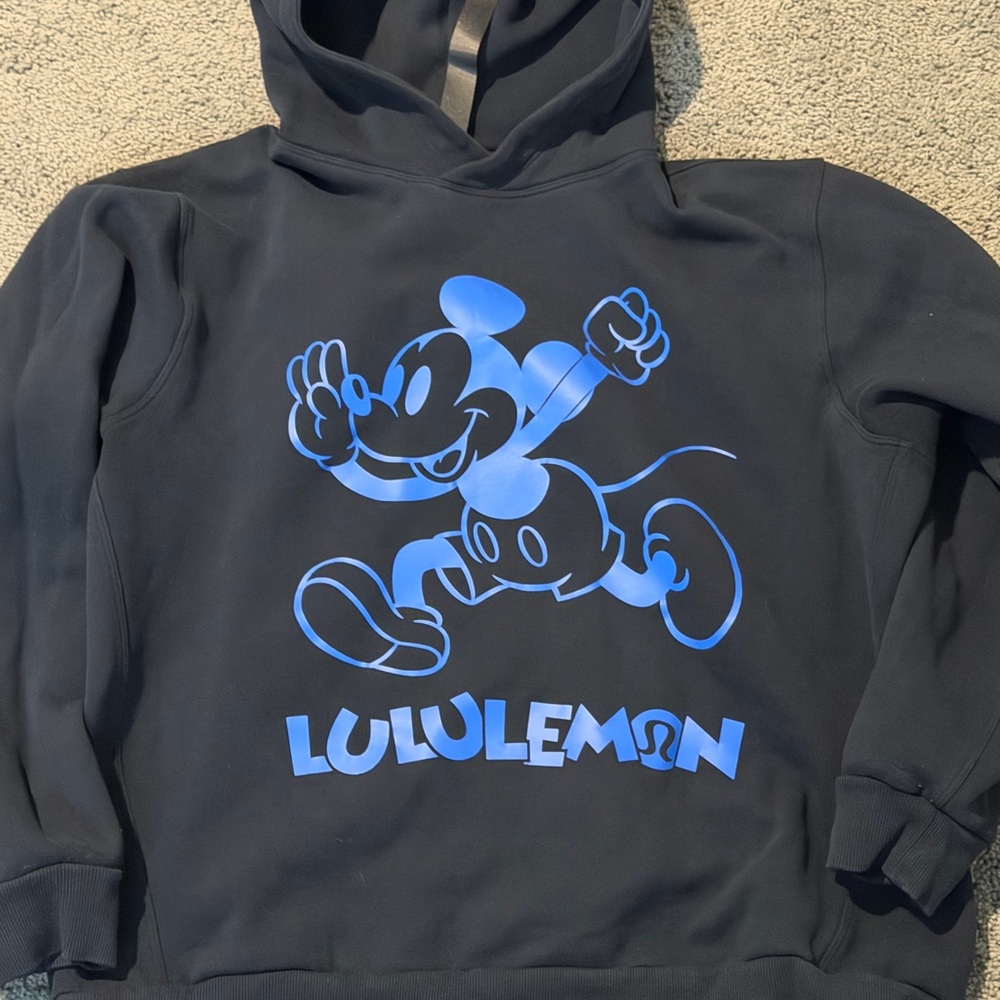 lululemon Disney Steady State Navy Hoodie Size Medium